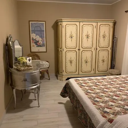 La Citta Di Laurinia *